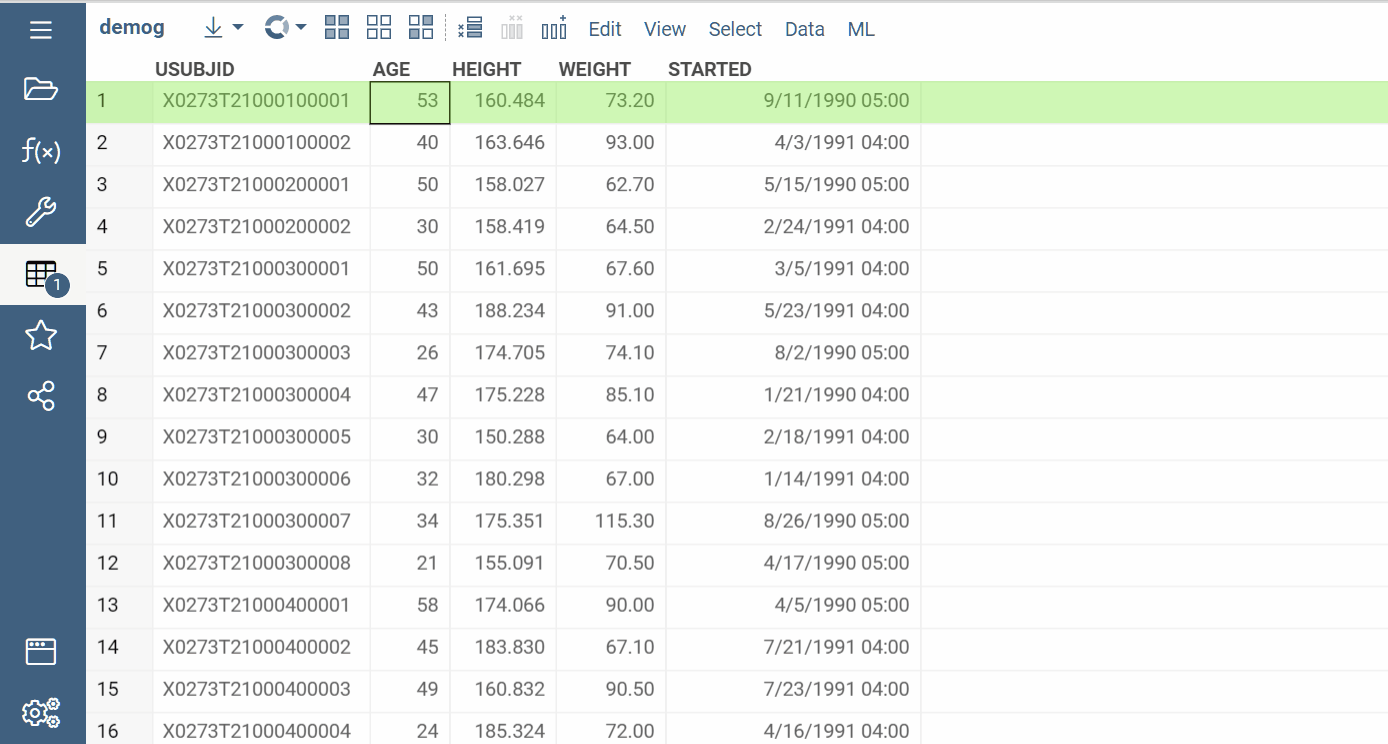 custom-cell-renderers-add-summary-column